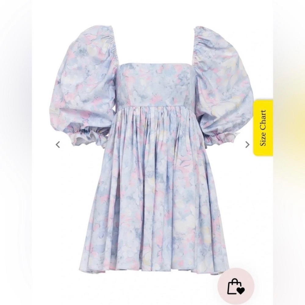 Selkie cotton puff dress 
New unworn 
100% cotton
Monet print
Hard to find